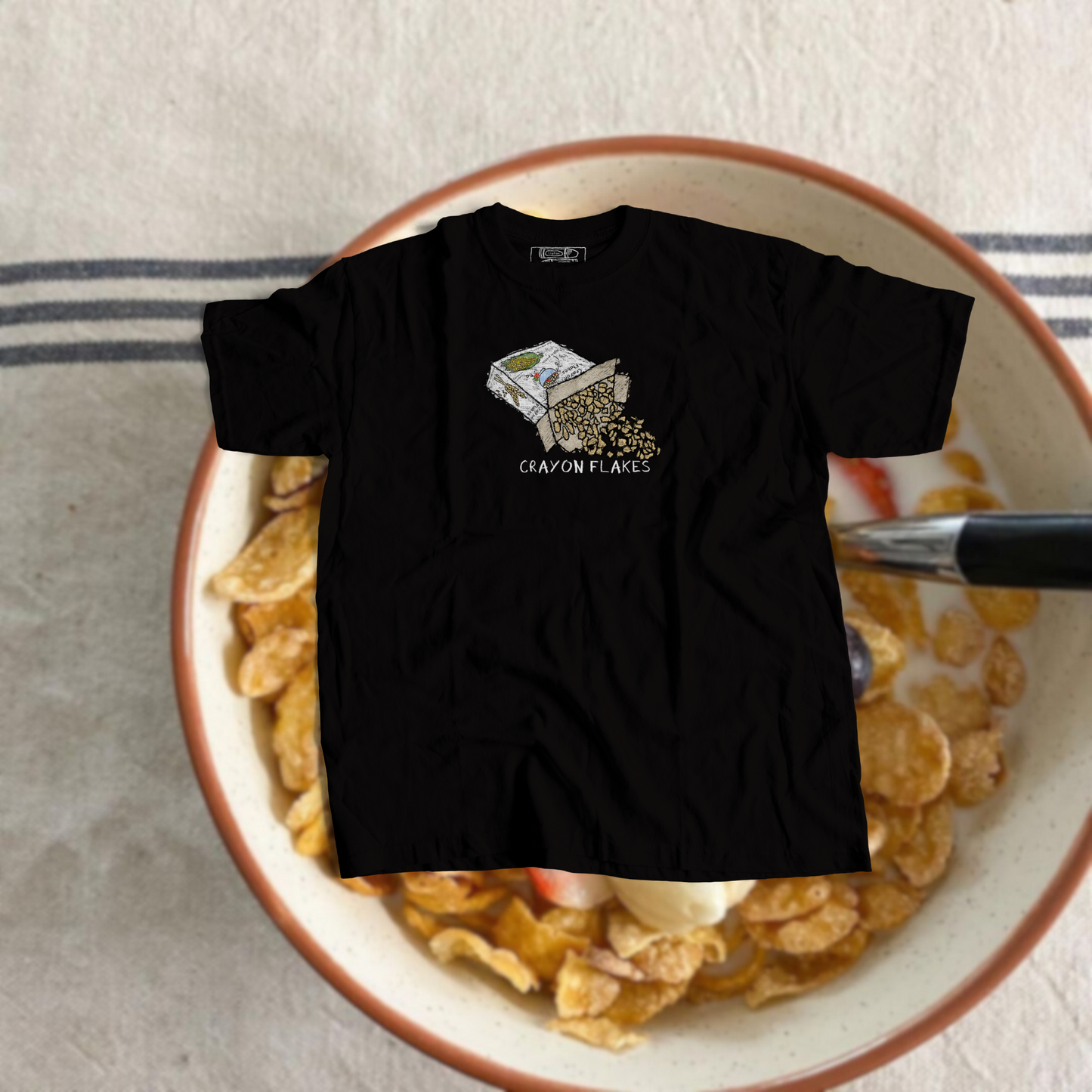 CRAYON FLAKES (BLACK T)